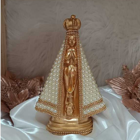 Nossa Senhora Aparecida / Perolas Creme / 22 cm em Oferta na Shopee
