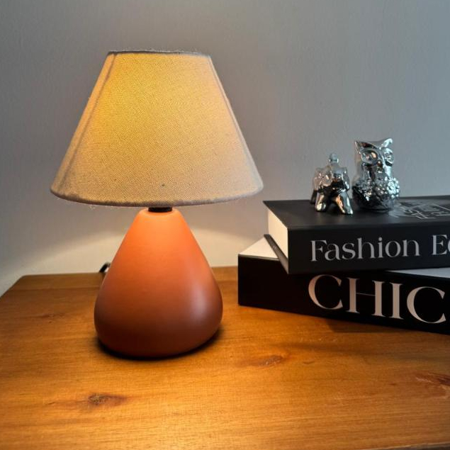 Abajur Luminária de Cerâmica Porcelana Bivolt Com Cúpula De Tecido Decoração Quarto Sala Escritório