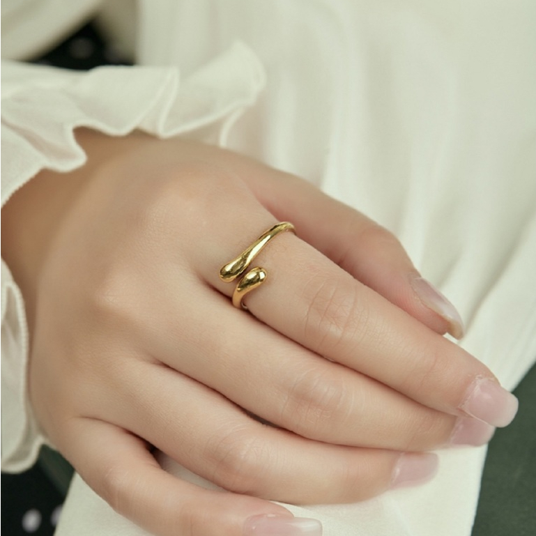 Anel de ouro simples para mulheres, abertura elegante e personalizada, anel ajustável, anel de temperamento em Oferta na Shopee