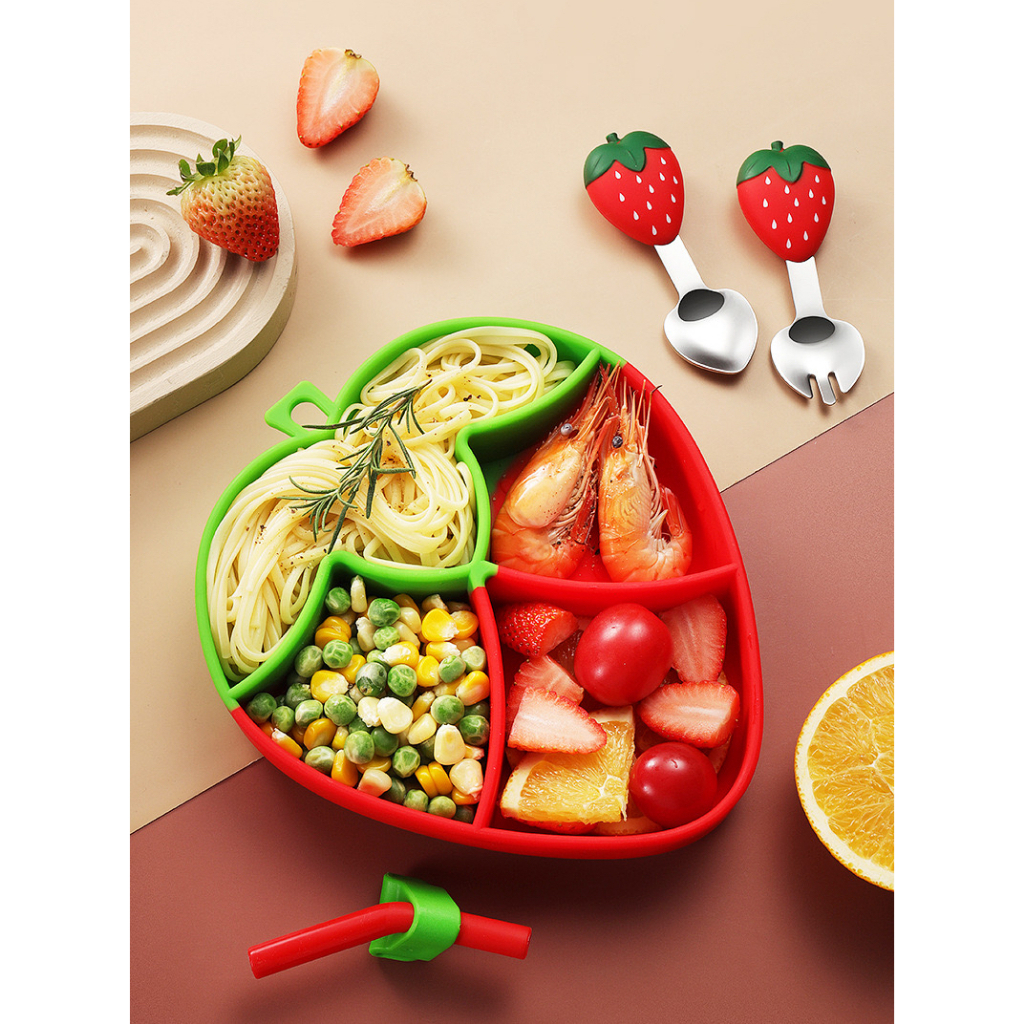 Kit Colher e Garfo Ou Kit 5 peças de Silicone Divisória Com Ventosa Para Bebê e Crianças Alta Qualidade Morango Cenoura em Oferta na Shopee