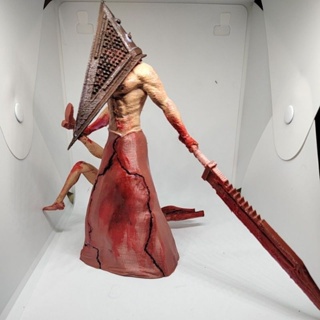 Action figure boneco Sillent hill Cabeça de pirâmide em Oferta na Shopee