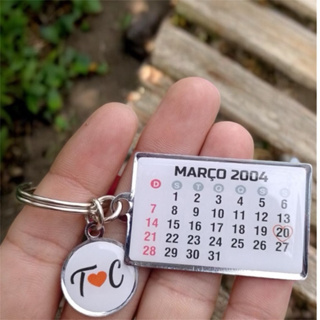 Chaveiro Calendário Nossa Data  Frente e Verso em Oferta na Shopee