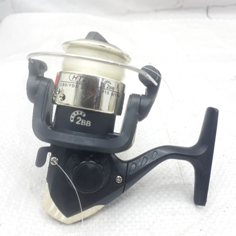 molinete micro 100 HT200 com linha monofilamento  (usado)