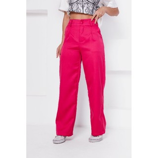 Calça alfaiataria feminina.  Calça social corte reto básica de alfaiataria. Calça alfaiataria