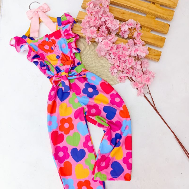 macaquinho floral/macacão infantil
