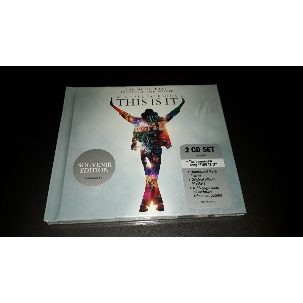 CD Book Duplo Michael Jackson's This Is It Souvenir Edition