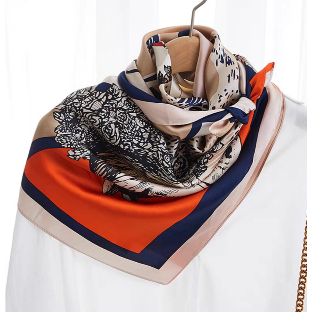 Lenço Cetim Bandana Cachecol Seda Colorido Echarpe Lenço para Praia 90x90 lenço grande estampa cavalo em Oferta na Shopee