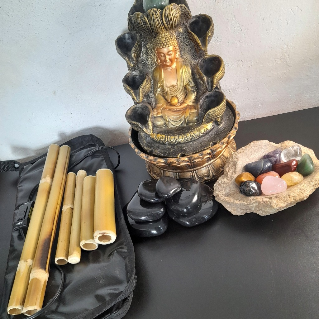 Kit Massagem 6 Pedras Quentes Vulcânicas + Bolsa termica 220v + 7 Cristais do Chakras + Bambus em Oferta na Shopee