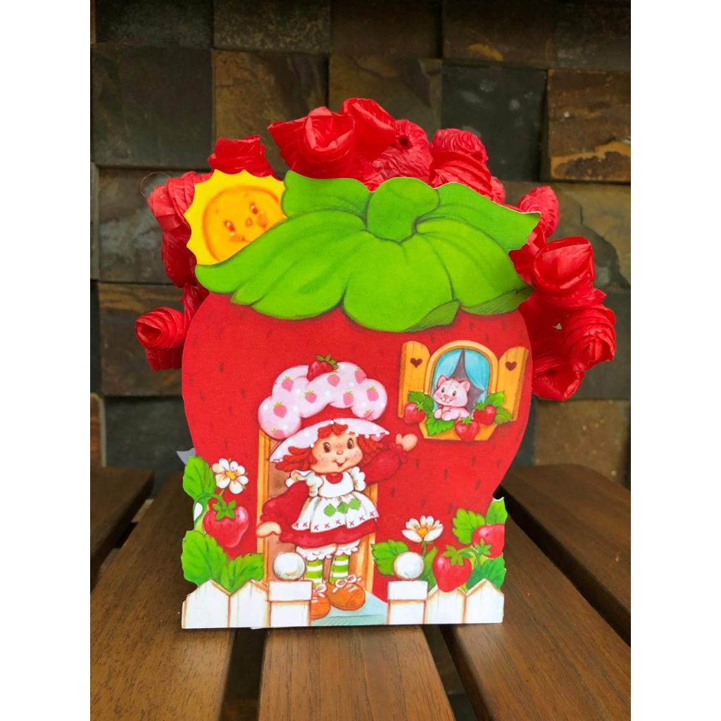 Centro de mesa Moranguinho Vintage | moranguinho | festa de aniversário | decoração | centro de mesa | lembrancinha