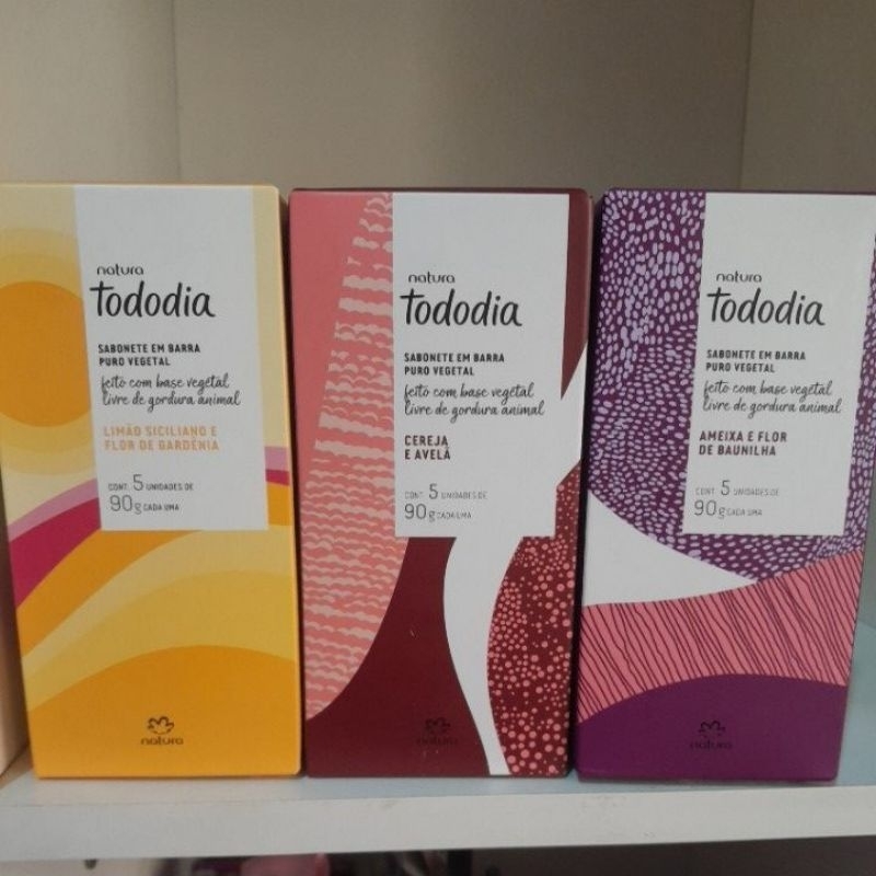 Caixa de sabonete natura  todo dia  com 5 unidades de 90 gramas