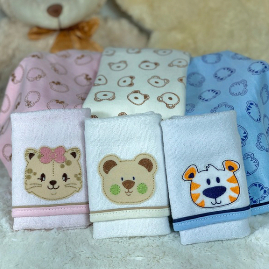 Toalha de Boca Babete Toalhinha de Boca de Bebe Super Macia 02 un RN Saída Maternidade Fraldinha