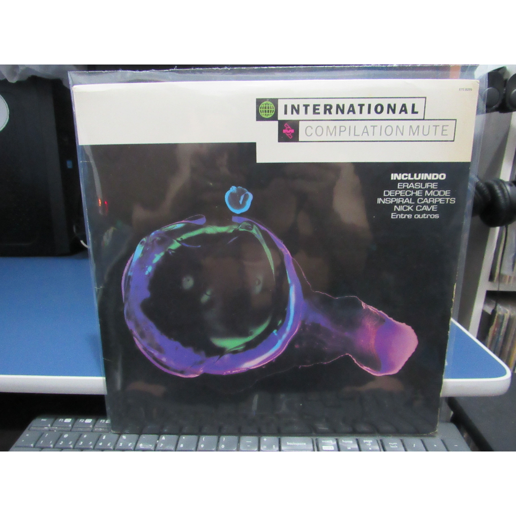 Disco Vinil LP International Compilation Mute House 90s Dance Music Erasure Depeche Mode com encarte
