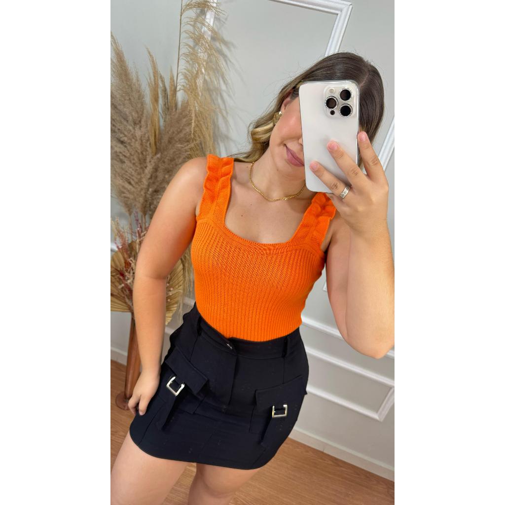 Blusa Cropped Regata Canelada Feminina Tricô Modal Alça de Babado Moda Verão Elegante Davenzo Tricot
