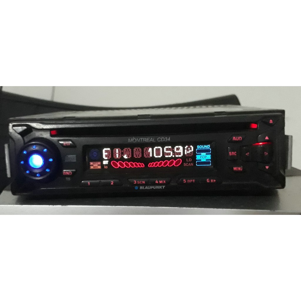 Lindo radio am/fm com Bluetooth  Blaupunkt Montreal CD34 usado