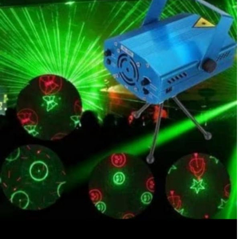 Mini Projetor Led Canhão Laser Com Efeitos Festas 5.0