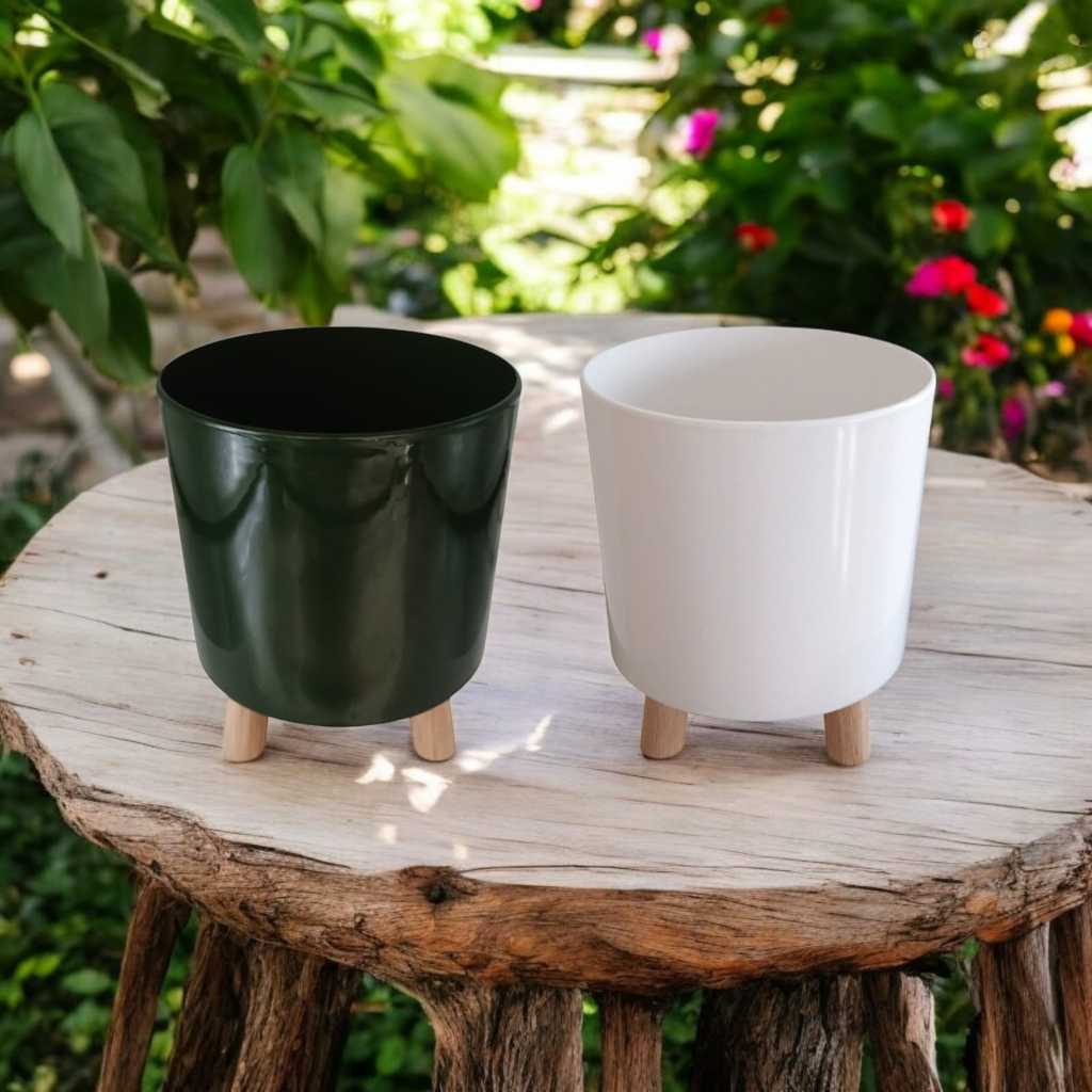 Vaso Cachepot Plástico com pés de Madeira Kit com 2 cores Verde e Branco para Orquídeas e Plantas Pequenas e Decoração