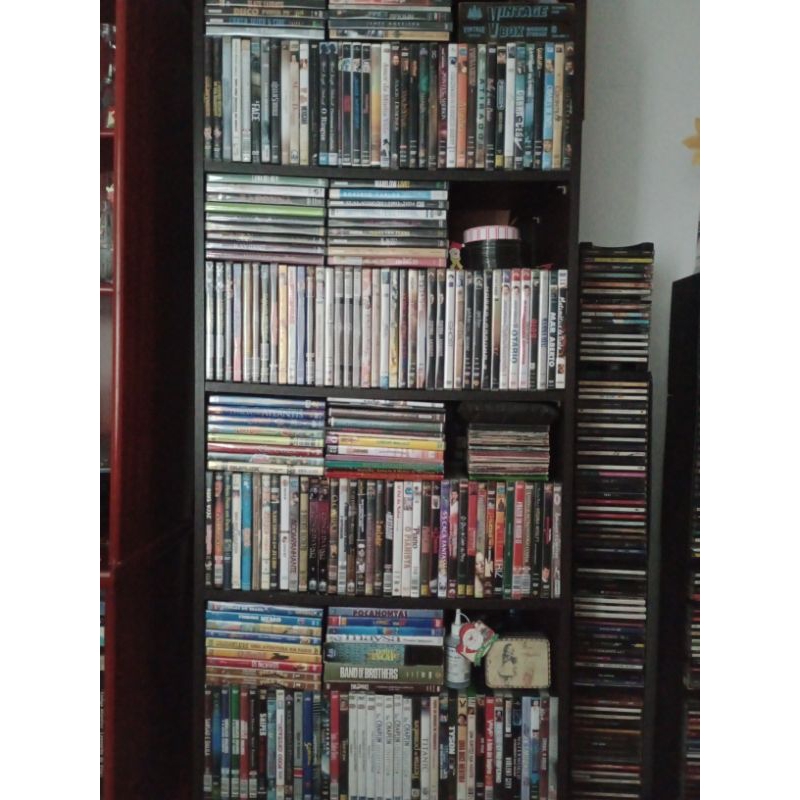 Lote 50 DVDs Variados Filmes Shows Desenhos Séries