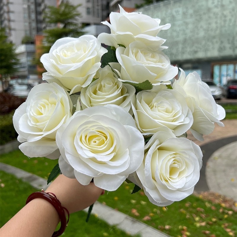 Buquê de rosas com folhagem Com 7 flores grandes, quadro decorativo sala decoração de casamento