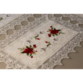 Toalha de Bandeja Bordada e em Renda Guippir. em Oferta na Shopee