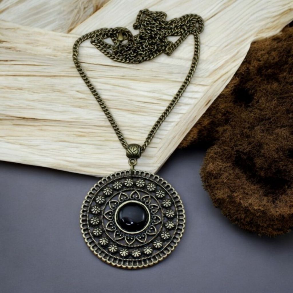 Colar mandala de pedra negra longo ouro velho bijuterias acessorios femininos