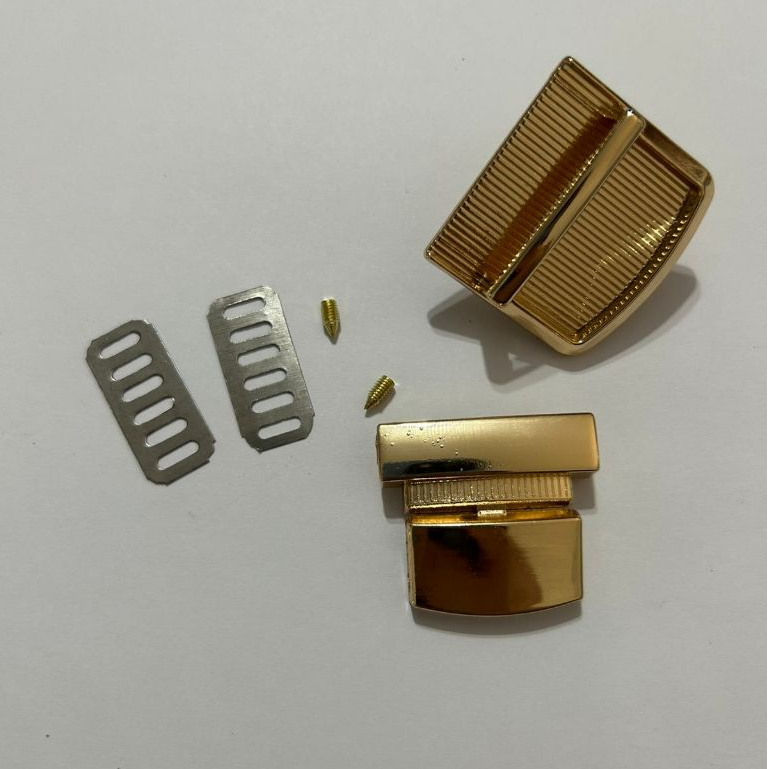 Fecho para Bolsa - 30mm x 35mm  - RO.152519