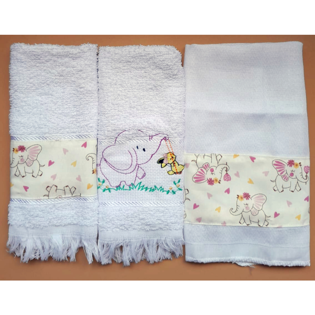 Kit elefantinho 3 peças: 1 fraldinha boca +1 toalhinha de boca BORDADA + 1 toalhinha boca estampada