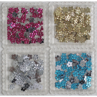 200 Unid. Aprox. Chaton de Acrílico para costura Flor 8 mm (8g) em Oferta na Shopee
