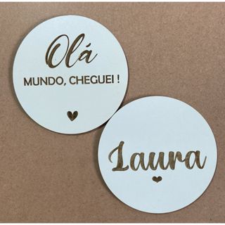 Kit plaquinha Olá cheguei! + Nome do bebê mês foto mesversario em Oferta na Shopee