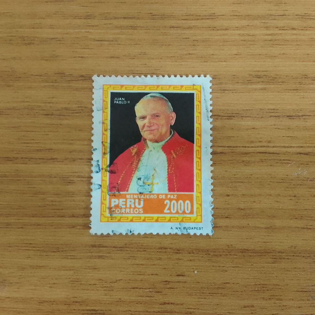 Selo Antigo Usado Comemorativo Papa João Paulo II Mensageiro da Paz Peru 2000