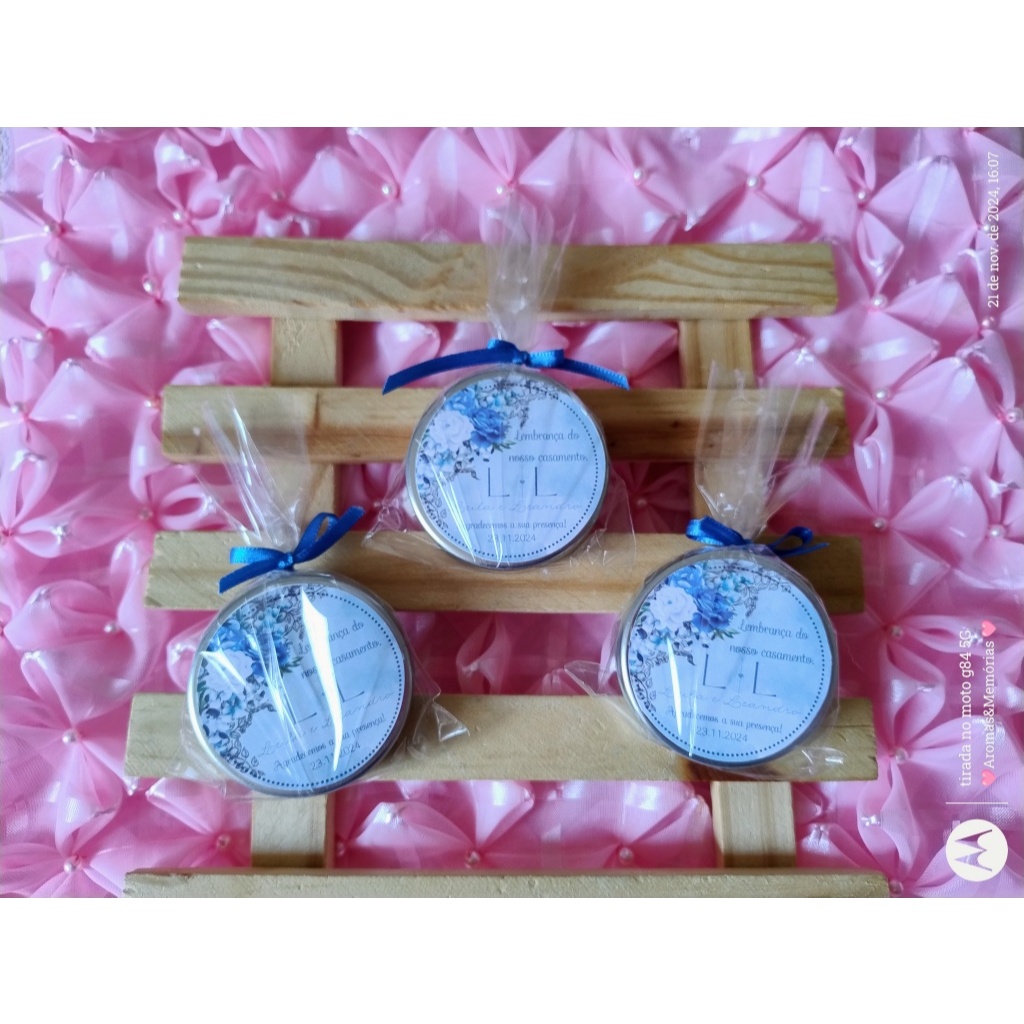 Lembrancinha Vela Latinha Personalizada - Vela Aromática Batizado/Chá de Bebê/Aniversário/Casamento