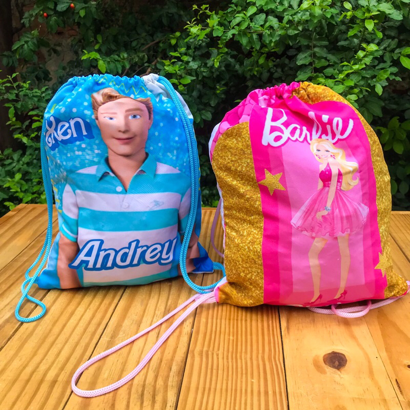 Mochila -Sacochila Personalizada Barbie e ken