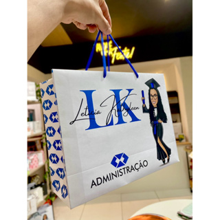 Kit com 25 Sacolas de Papel Personalizadas Foscas (Offset) Tamanho G 28X22X10cm Para Formatura, Shopping, Vestuário em Oferta na Shopee