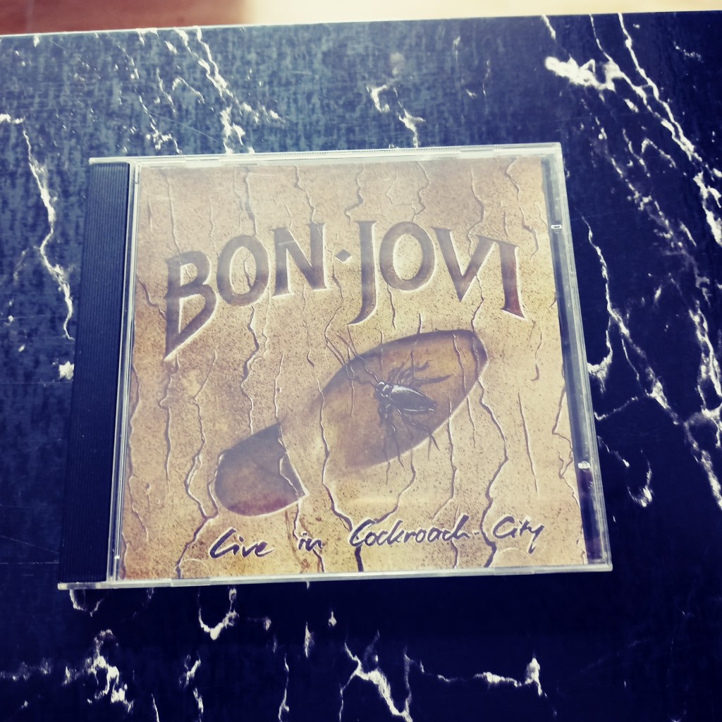 BON JOVI (  LIVE IN COCKROACH CITY LIVE  ) CD IMPORTADO RARO AO VIVO