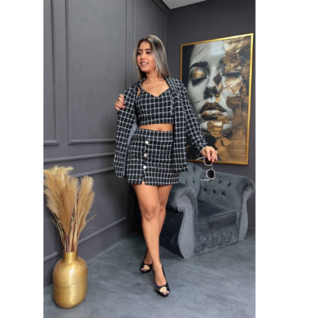 CONJUNTO Xadrez  Femenino três peças Jacquard Blazer , Cropped e Short Saia, social elegante
