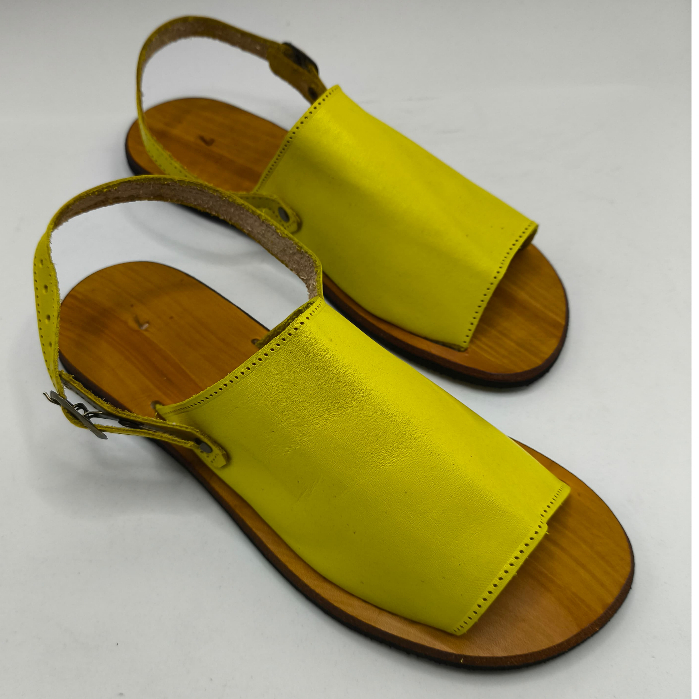 Sandalia de Couro Rasterinha Confortavél Promoção