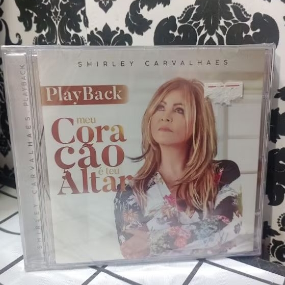CD Shirley Carvalhaes Meu coração é teu altar (PlayBack)