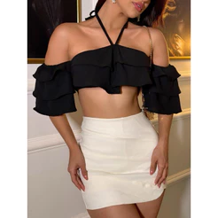Cropped Mileide Com Detalhes De Babado e com babados na manga estilo ciganinha curto crepe duna Verão Carnaval