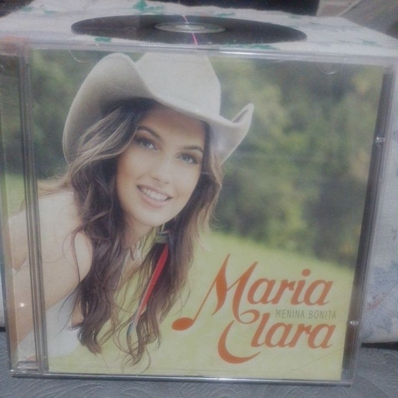 cd Maria Clara menina. bonita