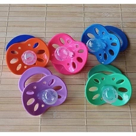 KIT C/ 3 Chupetas para Bebê 6-2 Redondo ou Ortodôntico em Oferta na Shopee