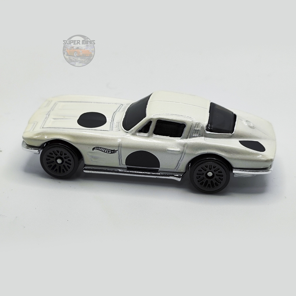 Hot Wheels Corvette Sting ray