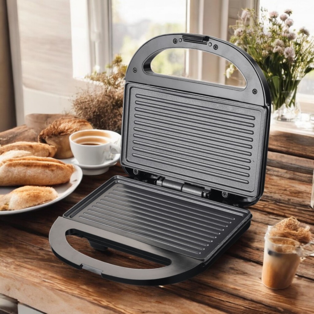 Sanduicheira Grill 2 Em 1 Lanche Chapa Tostex Misteira Itatiaia 800w Cor Prata 127V