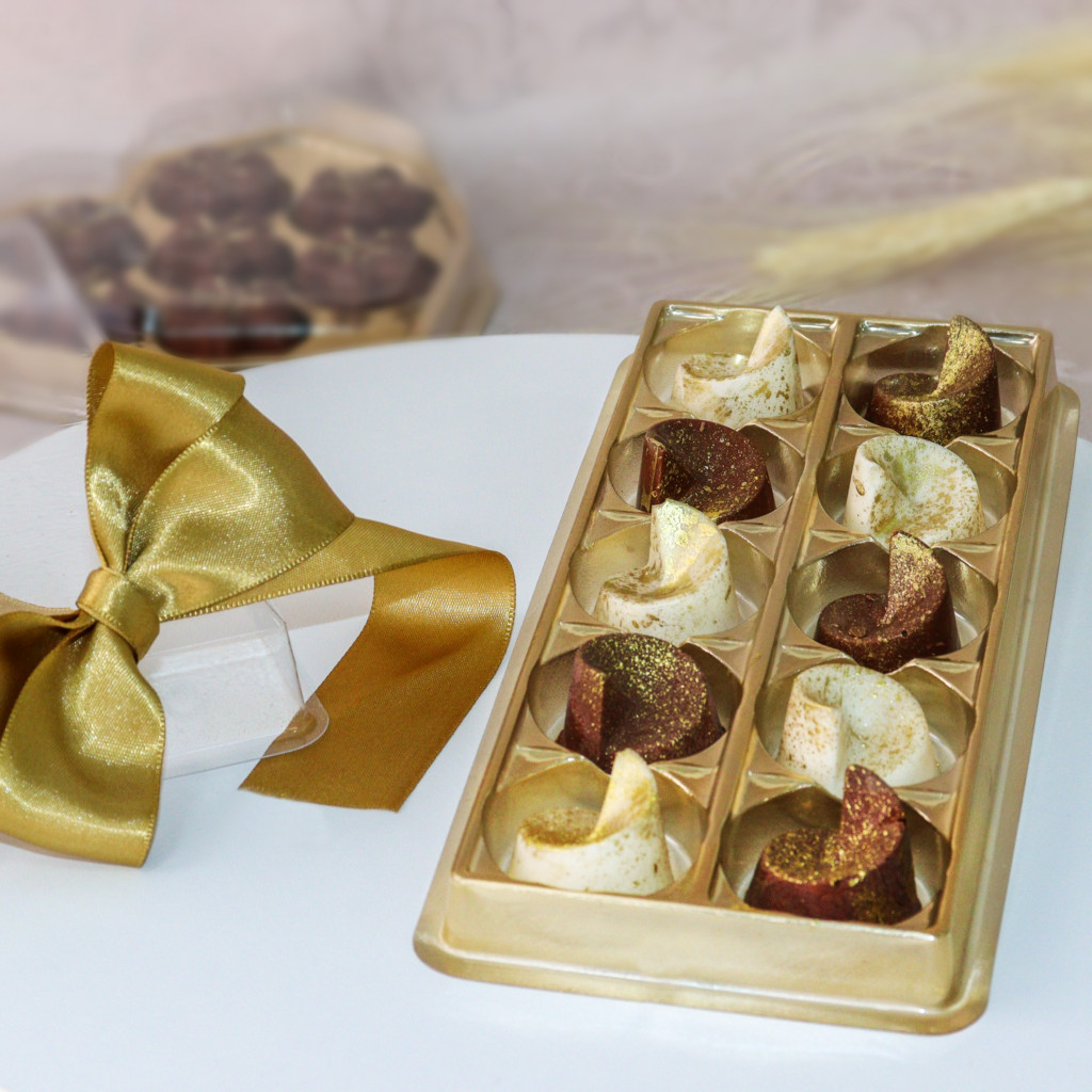 Detalhes do 10 ~40 Caixa Dourado C/ 10 Cavidades P/ 10 Bombons 14000 (BWB)