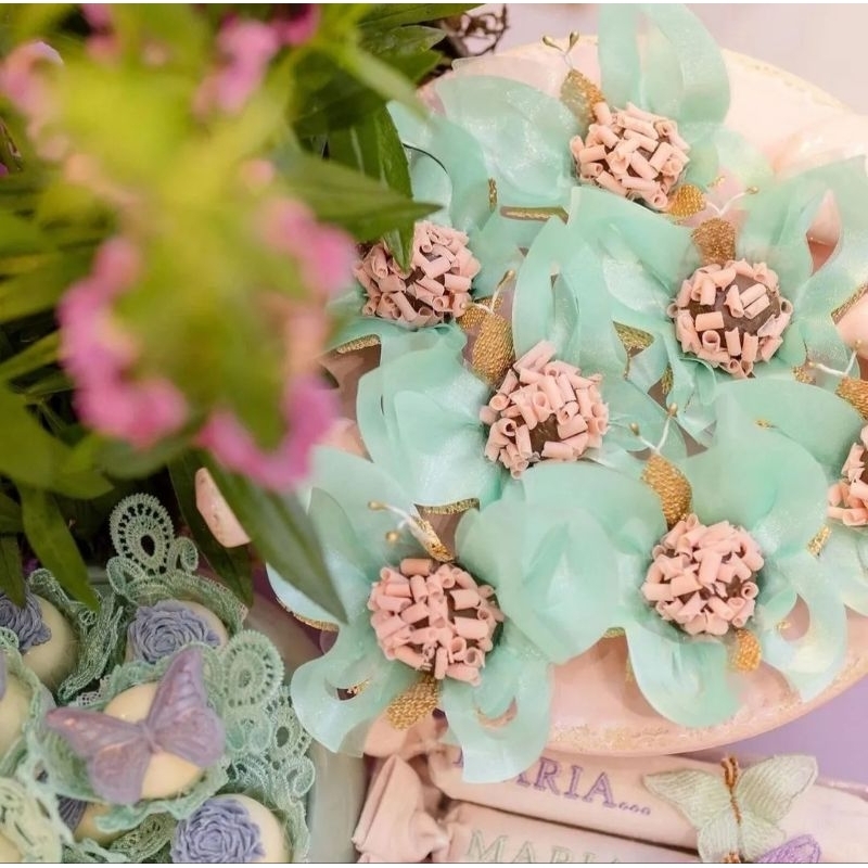 Forminhas para doces finos borboleta 10 unidades em Oferta na Shopee