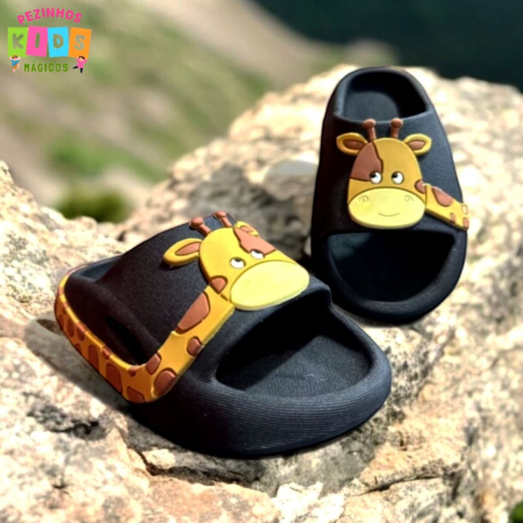 Chinelo Nuvem Infantil Girafa Juvenil Menino Menina Confortável Leve Antiderrapante Estiloso
