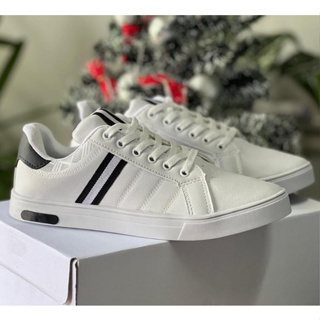 Tenis Branco Detalhe Preto Qualidade Superior SM14 em Oferta na Shopee
