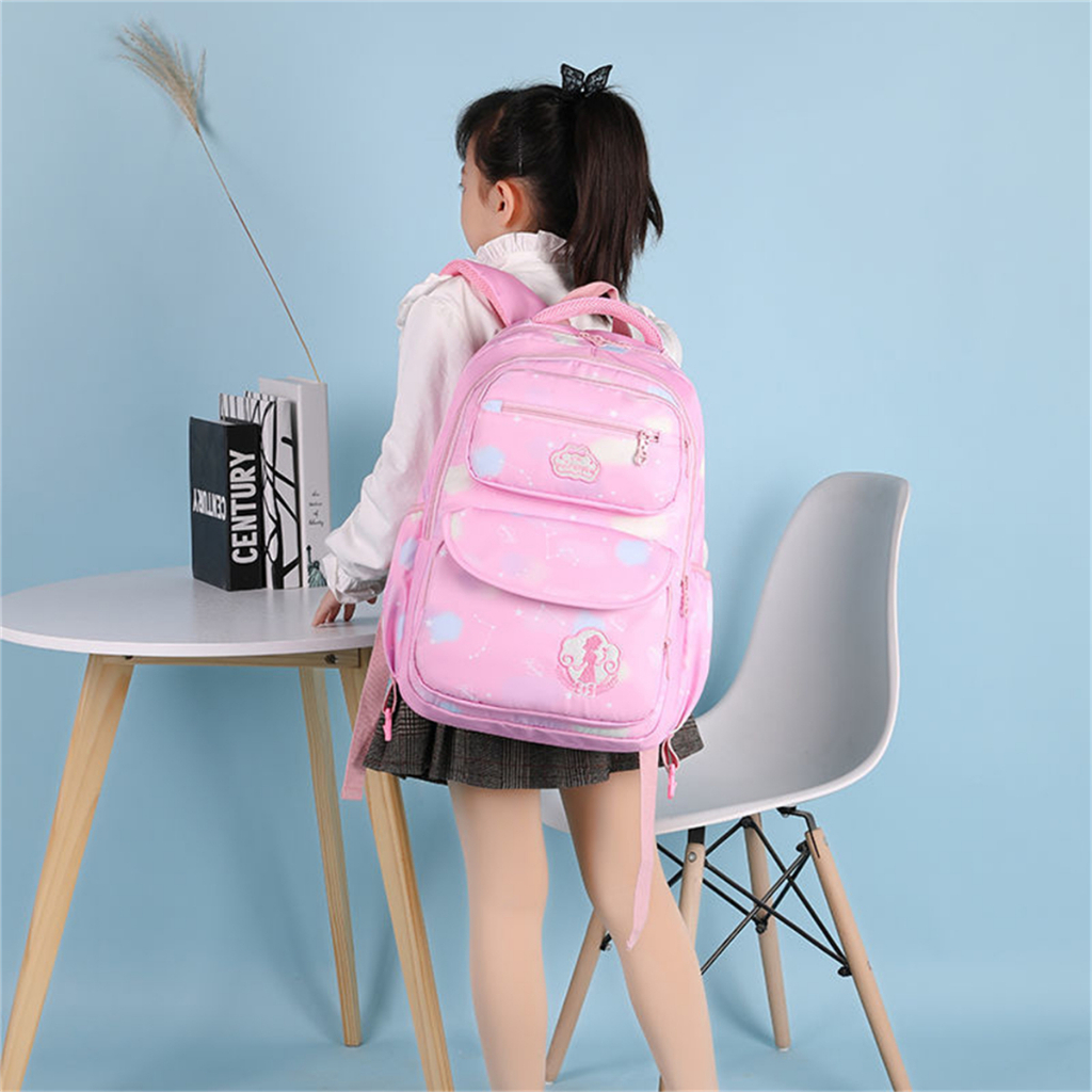Imagem mochila escolar para mininas, versão coreana, protetor de coluna para meninas, mochila da minina ultraleve com pompom