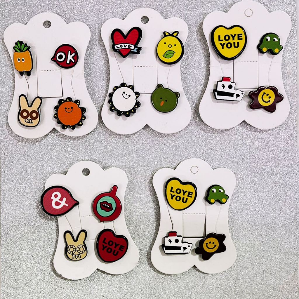 kit 3  Pins Broches decorativo metal para Mochilas Bolsas Calças Chapéus Estojo divertidos em Oferta na Shopee