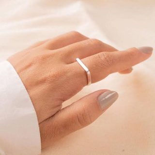 ANEL QUADRADO FEMININO ANEL XUXA LISO DELICADO BANHADO A PRATA 925 em Oferta na Shopee