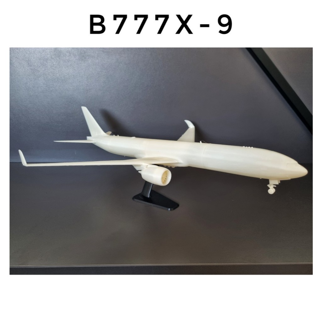 Avião Boeing B777x-9 Maquete Escala 1:144 1:200 Plastimodelo