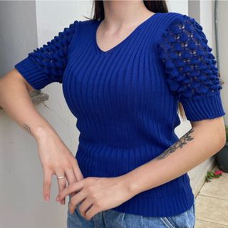 Blusa de tricô/tricot manga curta gola V 100% poliéster em Oferta na Shopee